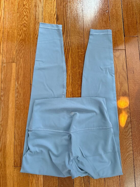 lululemon Align™ High-Rise Pant 28"- Chambray - Size 6 - Picture 2 of 6